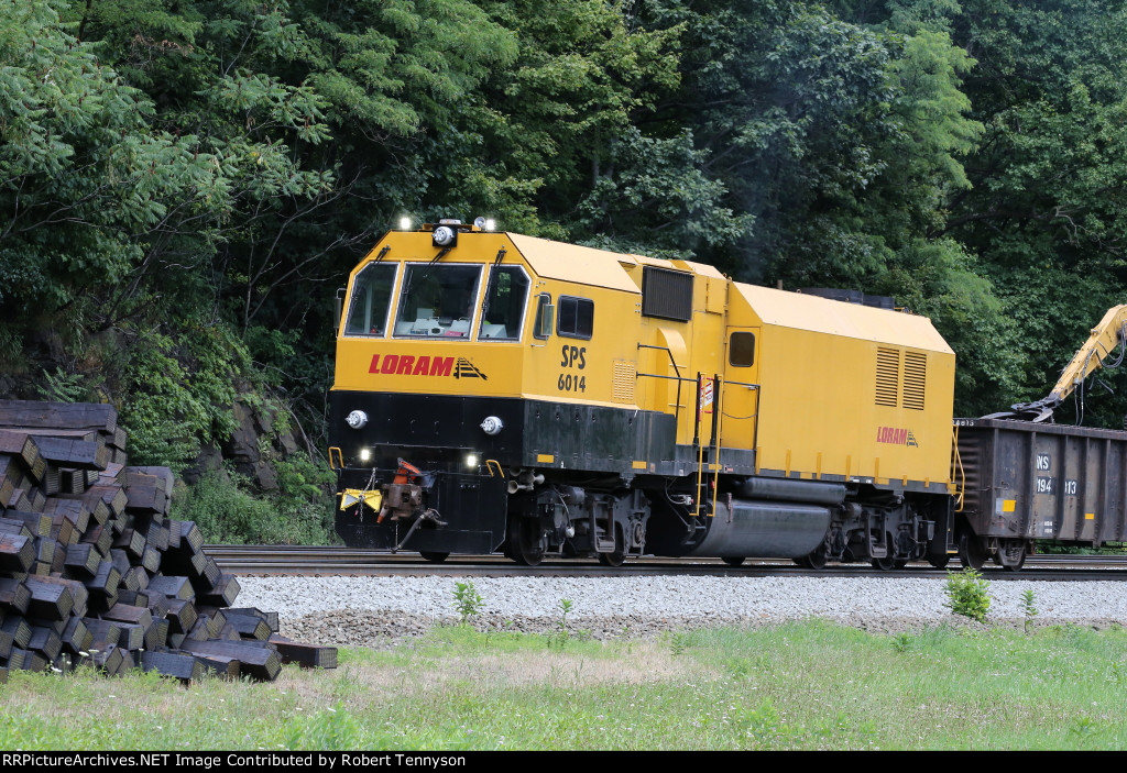 Loram Railgrinder SPS 6014
